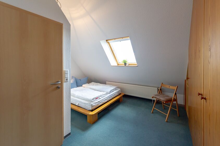 Schlafzimmer DG